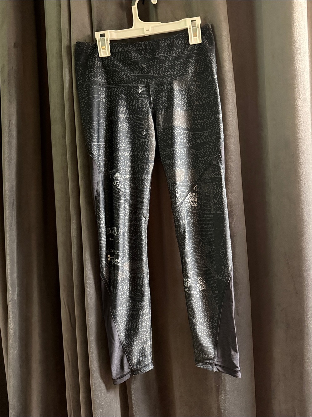 Under Armour Black Patterned Jeggings